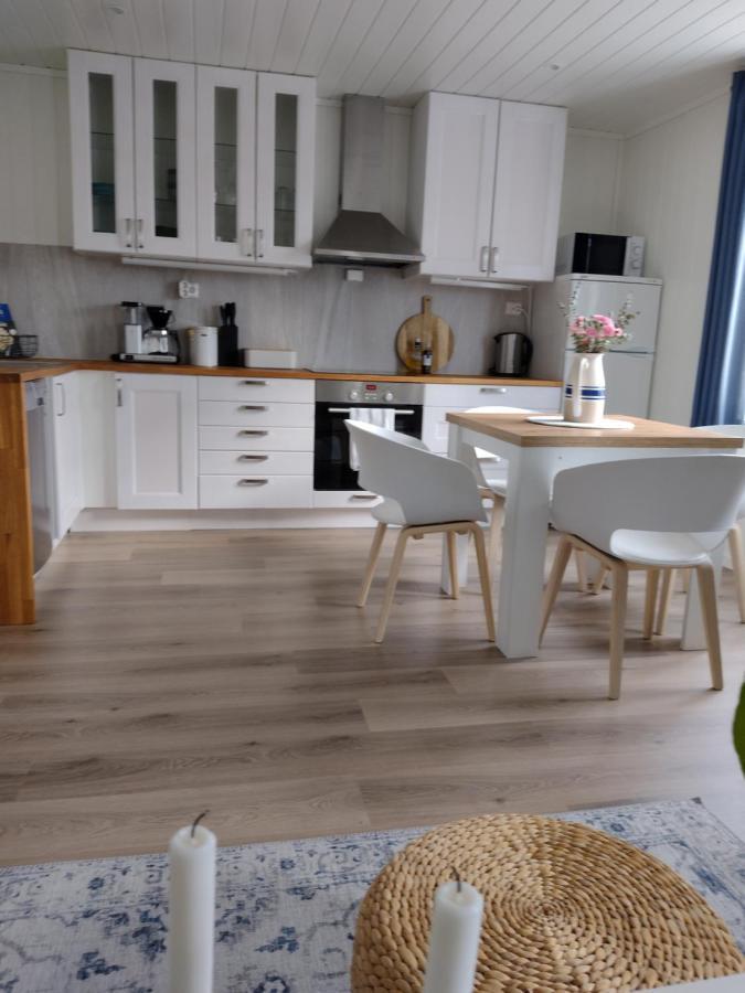 Light Home Apartment Alesund With Free Parking ภายนอก รูปภาพ