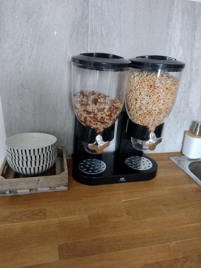 Light Home Apartment Alesund With Free Parking ภายนอก รูปภาพ